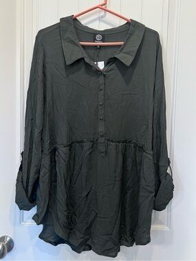 NWT Bobeau Dark Olive Qtr Button Babydoll Tunic Top Roll up sleeve tab Sz 1X